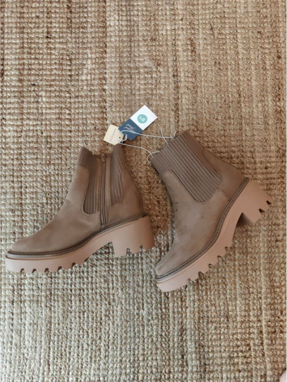 Universal Thread | Taupe Rib Knit Ankle Sock Chelsea Boots | 9.5